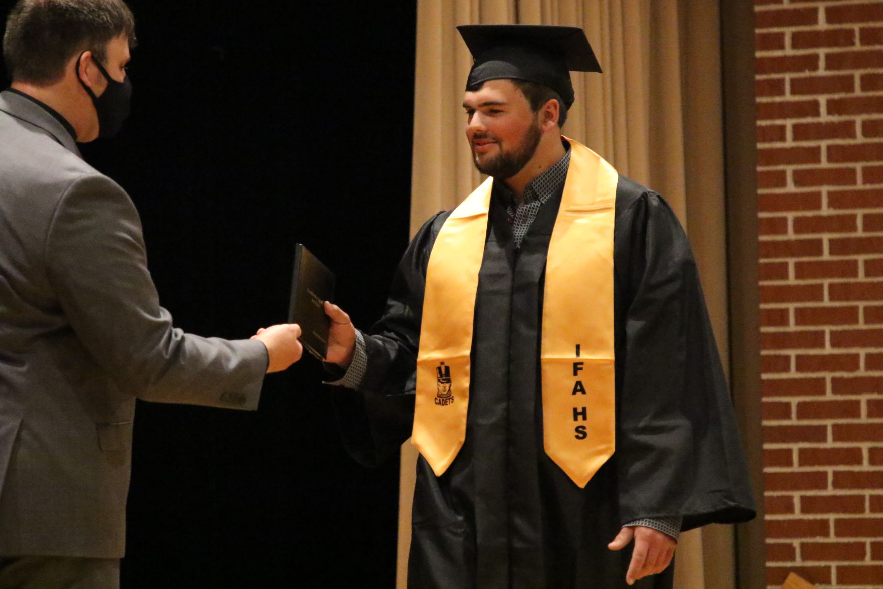 IFA_Grad1761.JPG
